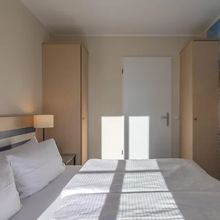 Zingster Welle Im Ostseebad Mit Balkon * Zingst