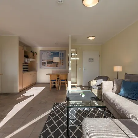 Zingster Welle Im Ostseebad Mit Balkon * Zingst